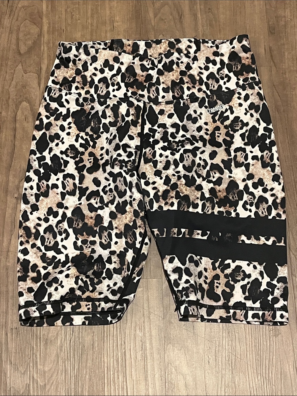 Women's Leopard Print High-Rise Bike Shorts - Black & Cream
